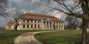 Cziráky-kastély Lovasberény