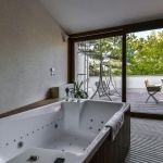 Luxus lakosztály jacuzzival, kényeztető wellness pihenés a siófoki Residence Hotelben