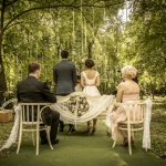 Esküvő Budapest környékén lenyűgöző természeti környezetben a Fenyőharaszt Kastélyszállóban