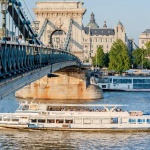 Hajós programok Budapest 2023. Kirándulóhajók, sétahajók, esti zenés-vacsorás folklór hajók