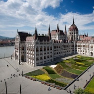 Parlamentlátogatás 2024 Budapest. 45 perces séta idegenvezetővel az Országház legszebb helyiségeiben