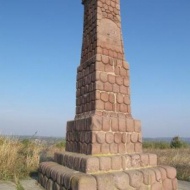 Soós Lajos obeliszkje Balatonkenese