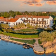 Tisza-tó wellness szállás akció kora tavasszal, félpanzióval és szaunarituálékkal a Balneum Hotelben