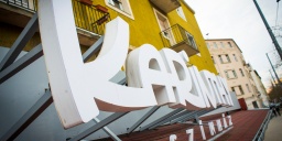 Karinthy Színház előadások Budapest 2023. Online jegyvásárlás