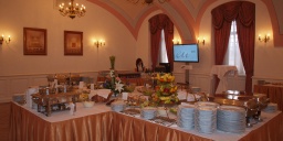 Kastély rendezvények, egyedi helyszín családi és céges programokhoz a Gödöllői Királyi Kastélyban