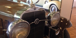 Álomautó kiállítás 2024. Veterán autó gyűjtemény látogatás a Cadillac Múzeumban