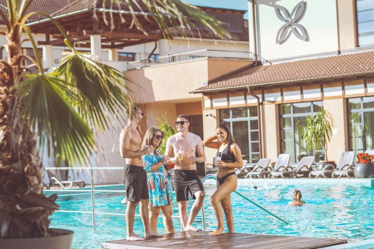 Belföldi luxus nyaralás széles programkínálattal a bükfürdői Caramell Prémium Resort-ban