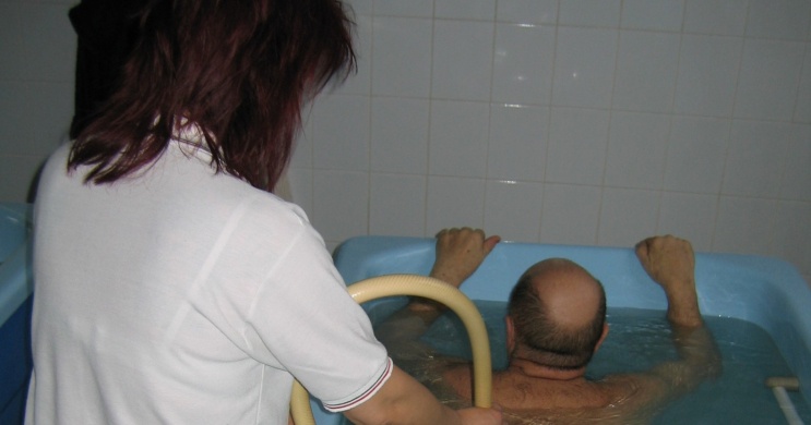 Komáromi gyógyászat, fizioterápiás és balneoterápiás kezelések a Brigetio Gyógyfürdőben