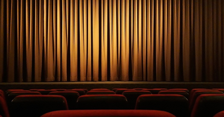 Odeon Színház 2022. Előadások, online jegyvásárlás