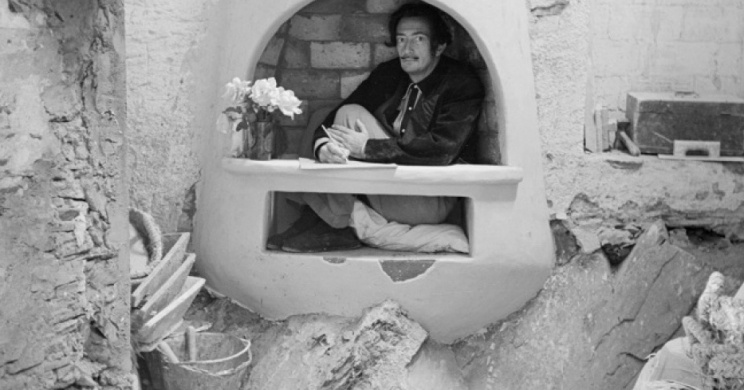 Salvador Dalí élete. A halhatatlanság nyomában, portréfilm a szürrealizmus mesteréről