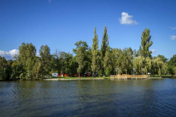Tiszaligeti Csónakázó-tó Szolnok