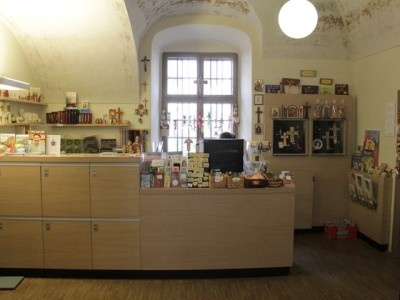 Érsekségi Ajándék és Könyvesbolt Veszprém Szaléziánum