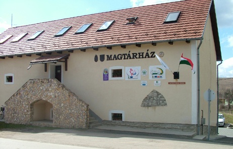 Magtárház Közösségi Ház Kazár