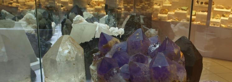 Titkok a föld alatt – ásványok, kőzetek, drágakövek kiállítás a Természettudományi Múzeumban