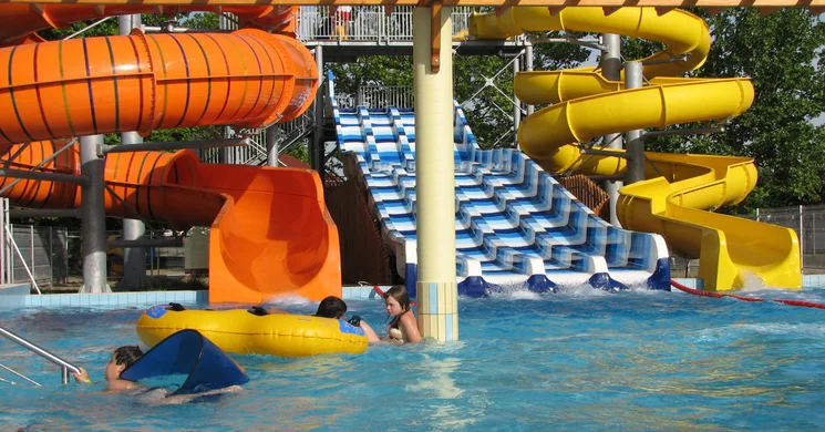 Dávodi Gyógyfürdő és Strandfürdő Csúszdapark