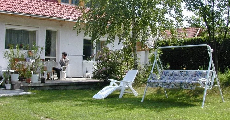 Ház a hegy alatt Egerszalók