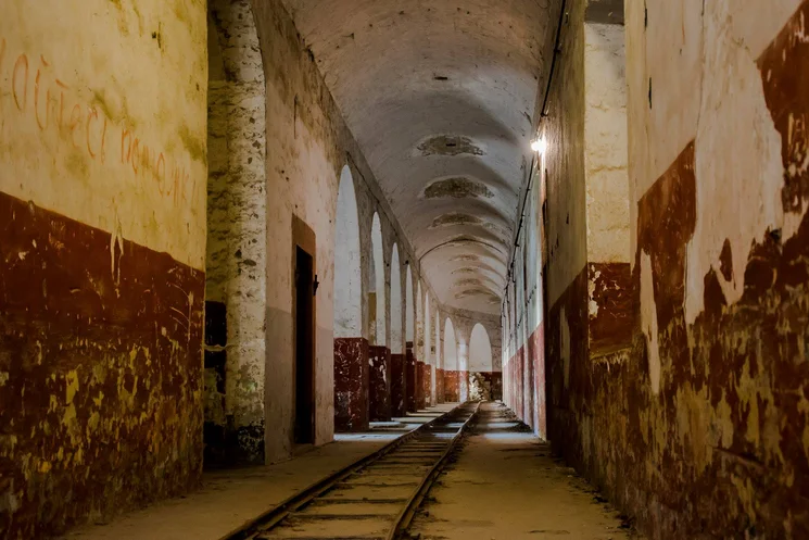 Kalandos kirándulás felnőtt csoportoknak Komáromba, a Monostori Erődbe