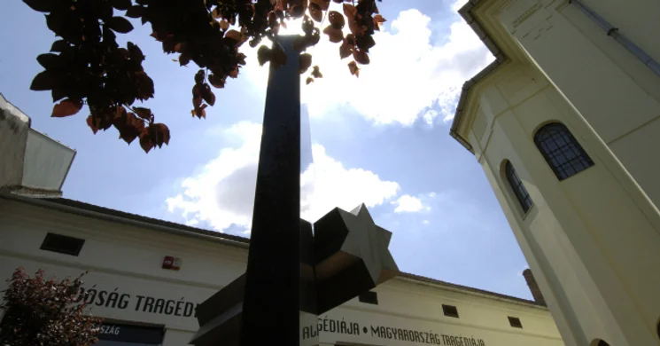 Holocaust Kiállítás - Magyar Tragédia 1944 kiállítóhely Hódmezővásárhely