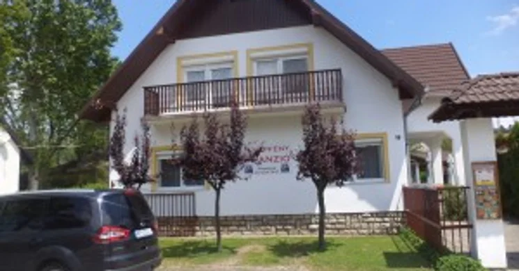Napfény Panzió Balatonboglár