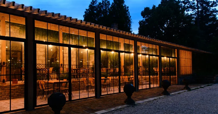 Plus 52 Event & Gastro Hall