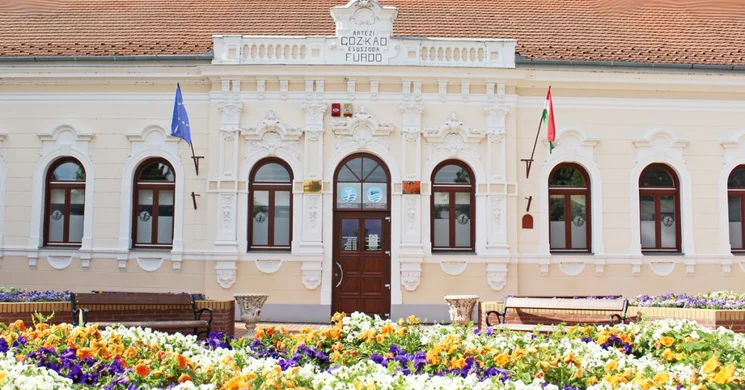 Szarvasi Szent Klára Gyógyfürdő