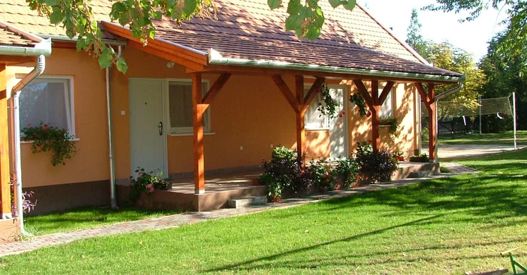 Napsugár Üdülő Dunapataj