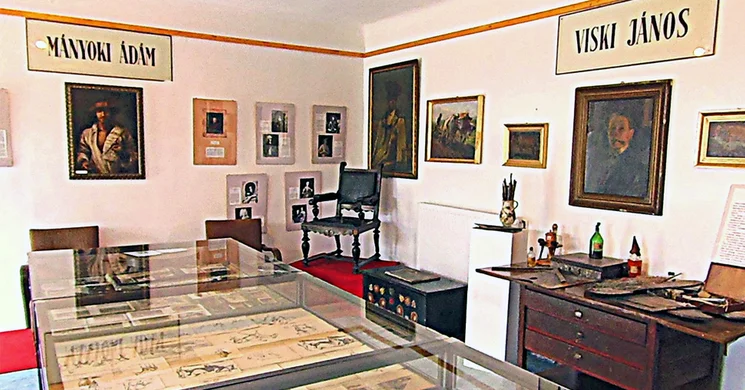 Viski-Mányoki Emlékszoba Szokolya