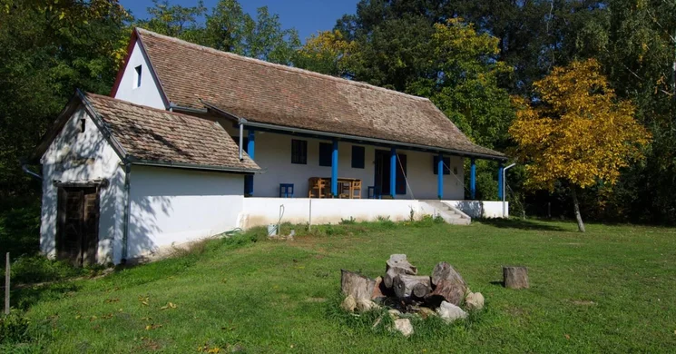 Mecseki Tanya Apátvarasd