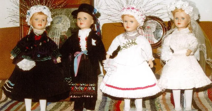 Viselettörténeti Babamúzeum Vanyarc