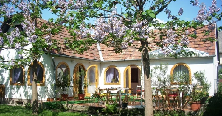 Babi Panzió Vendégház