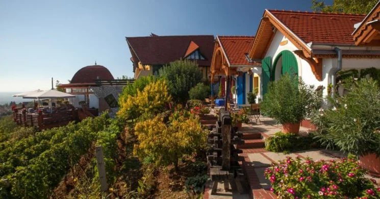 Bagolyvár Vendéglő és Fogadó Pécs