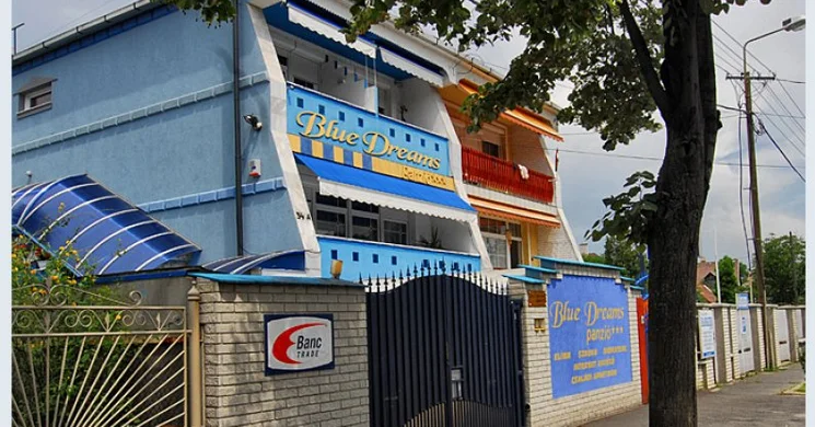 Blue Dreams Panzió Debrecen