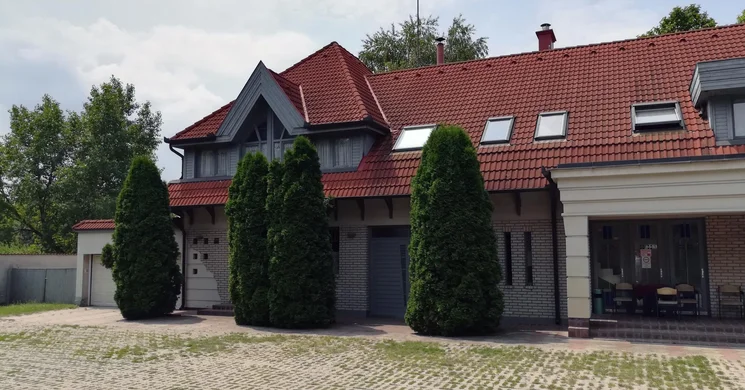 Korona Panzió és Rendezvényház