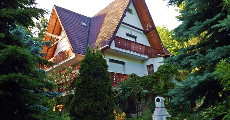 Enikő Panzió Eplény