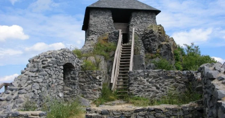 Kirándulás a Salgói vár romjaihoz