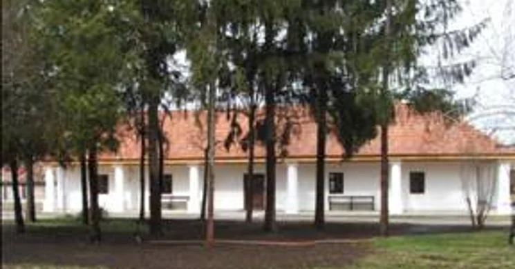 Hevesi Kézműves Udvar