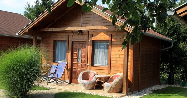 Barátságos Faházak Kehidakustány