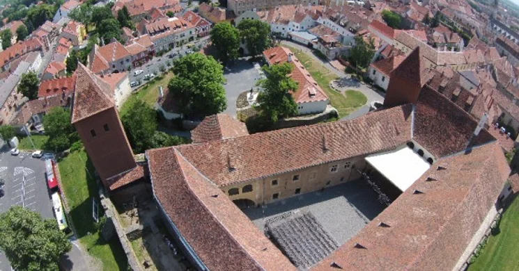 Kőszegi Várszínház előadások