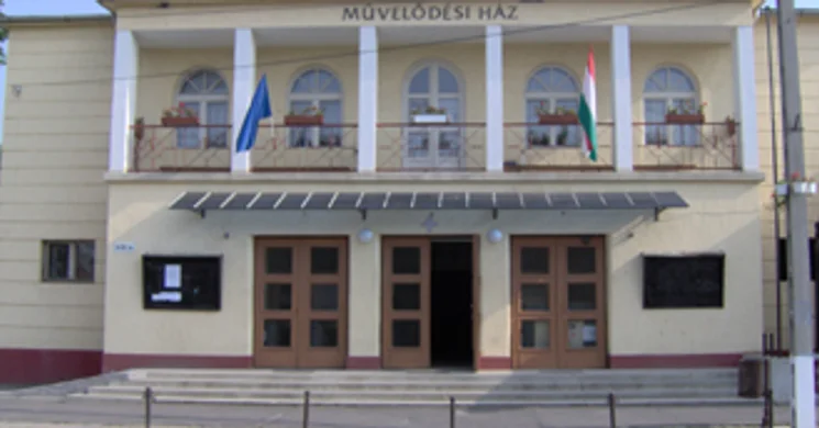 Művelődési Ház Ormosbánya