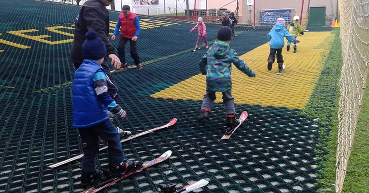 Sítechnika Sí és Snowboard oktatás