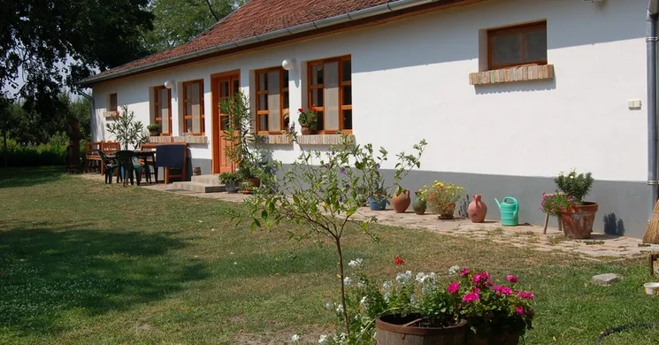 Véneperfa Tanya Csólyospálos