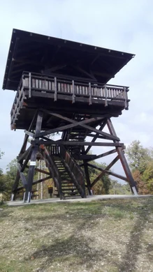 Piramita-kilátó Iszkaszentgyörgy