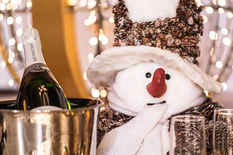 Szilveszter egyedülállóknak Balatonfüreden, óévbúcsúztató az Astoria Hotelben