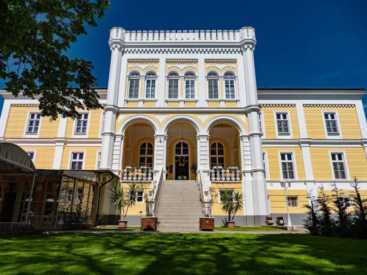 Kalandpark és bobpálya látogatás balatonfüredi pihenéssel műemlék jellegű szállodánkban