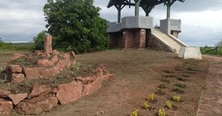 Óvári-kilátó Balatonalmádi