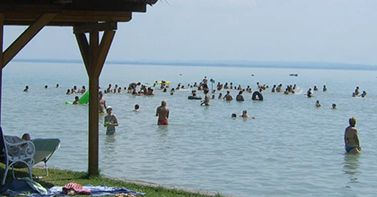 Káptalanfüredi Nagystrand programok Balatonalmádi