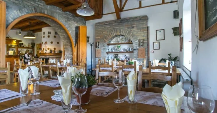 BODRI OPTIMUS ÉTTEREM SZEKSZÁRD