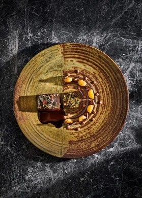 Clarisse Étterem Tura