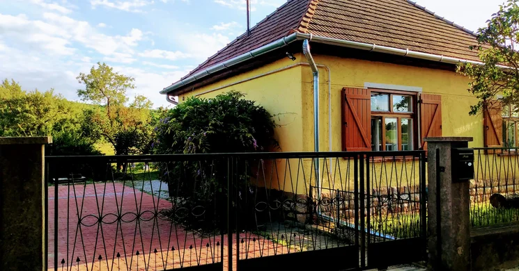 Bubics Porta Kétbodony