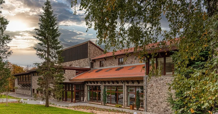 Cardoner Hotel és Konferenciaközpont Dobogókő